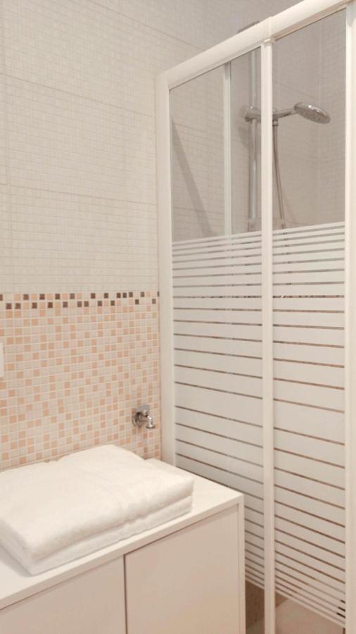 So Fine Petruzzelli Flat Lägenhet Bari Exteriör bild